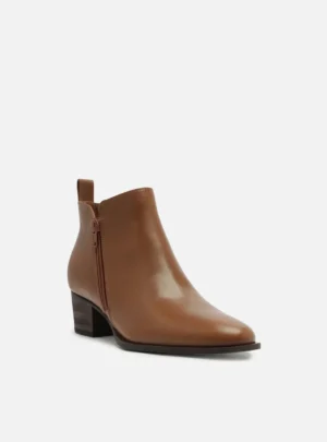 Bota Marrom Couro Cano Curto Zíper Básica - Arezzo